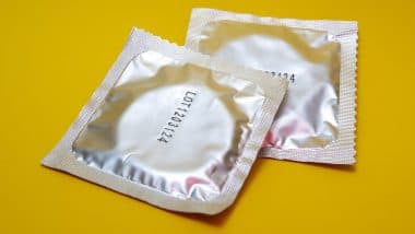 Small, Large or XL Condoms? Confused About Which Size of Condom To Buy for Yourself? Here Is the Size Guide