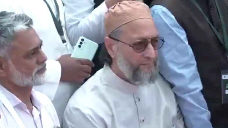 AIMPLB Holds Stir Against Waqf Bill in Delhi, Oppn Terms Legislation ‘Biggest Attack’ on Muslims