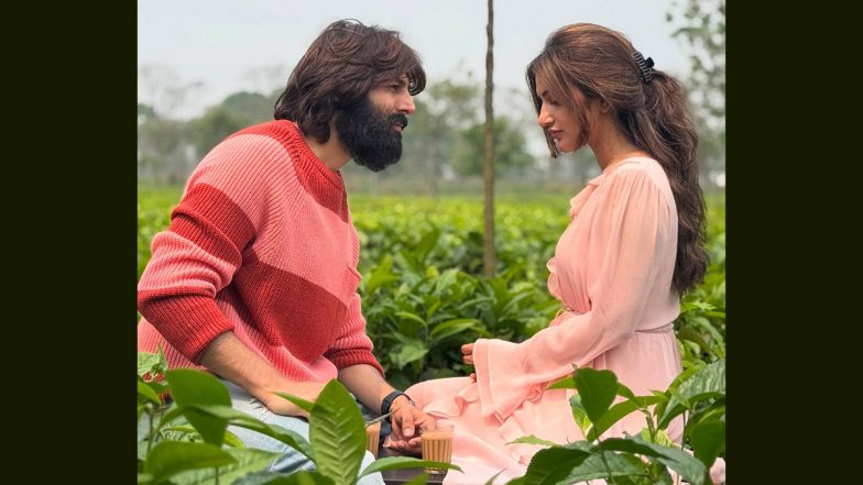 Kartik Aaryan Shares Romantic Picture with Sreeleela from Their Upcoming Project