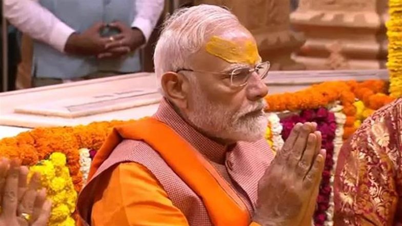 PM Modi in Gujarat: Prime Minister Narendra Modi Offers Prayers at Somnath Jyotirlinga Mandir (See Pics and Video)