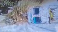 Muzaffarnagar Road Accident: Driver Injured After Overloaded Truck Loses Control, Topples on E-Rickshaw in UP&rsquo;s Titavi; CCTV Video Surfaces