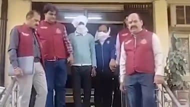 Delhi: Crime Branch Busts Narela Drug Syndicate, Seizes 7,380 Tramadol Capsules & 505 Alprazolam Tablets (Watch Videos)