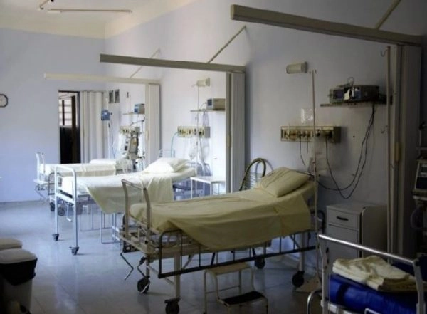 Business News | Private Hospitals in India to Add over 4,000 Beds with Rs 11,500 Crore Investment Next Fiscal: Crisil Ratings