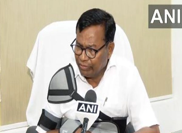 India News | Congress Alleges Disrespect to Biju Patnaik After Odisha Govt Changes Panchayati Raj Day Date