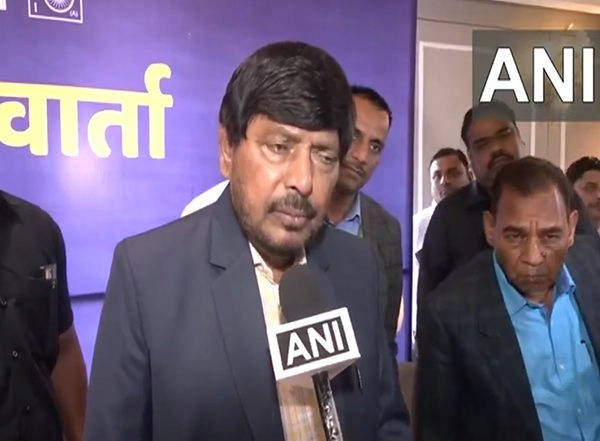 India News | Union Minister Ramdas Athawale Criticizes BSP, Invites Akash Anand to Join RPI