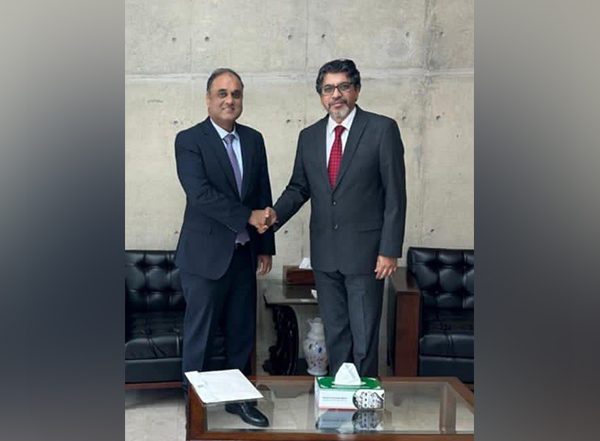 World News | Bangladesh, Pakistan Officials Hold Meetings to Discuss Bilateral Ties