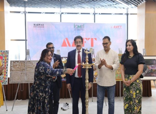 Business News | Art is to Carve the Emotions of the Heart on the Canvas - Kanchan Mehra