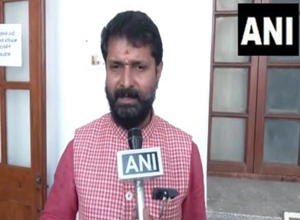 India News | Karnataka: BJP's CT Ravi Takes Veiled Dig at State Party Chief BY Vijayendra