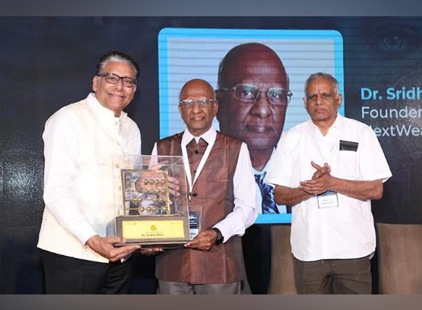 Business News | Dr. Sridhar Mitta Receives Lifetime Achievement Award for Pioneering Technology, Innovation, and Entrepreneurship
