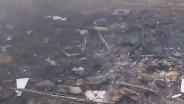 India News | Delhi: Fire Breaks out in Anand Vihar Slum, Three Killed