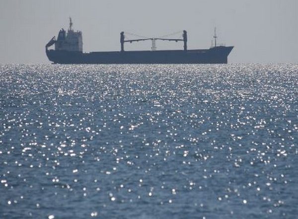 World News | Portuguese Cargo Ship Carrying Toxic Chemicals Collides with US Military Oil Tanker off UK Coast