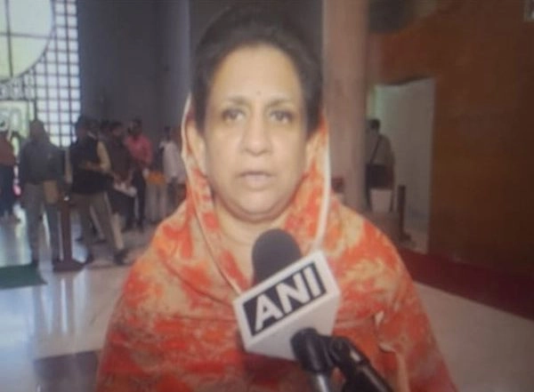 India News | MP: Dewas MLA Demands Probe in Police Action of Parading Youths with Shaved Head After Ruckus During India's Victory Celebration