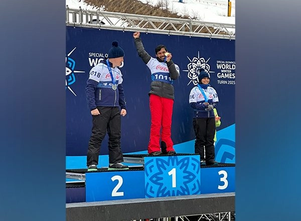Sports News | India's Snowboarding Athletes Shine on Day 1 of Special Olympics World Winter Games 2025