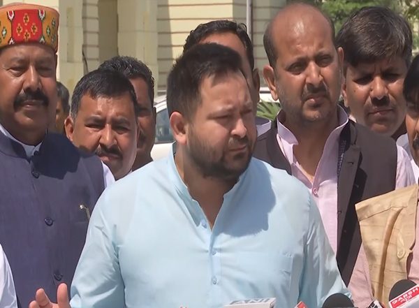 India News | RJD Leader Tejashwi Yadav Criticizes Nitish Kumar Over Bihar's Lawlessness