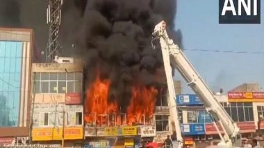 India News | Rajasthan: Massive Fire Engulfs Rubber Warehouse in Jaipur's Harmada Area