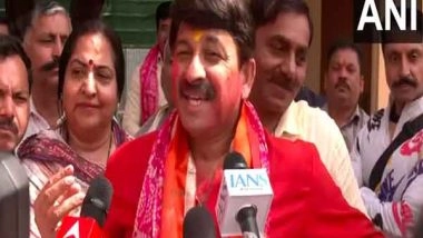 India News | Manoj Tiwari Slams AAP over Protests on Free LPG Cylinder, Assures Rollout in Month