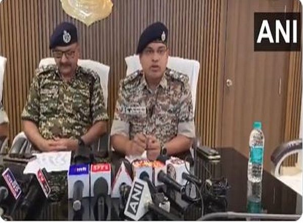 India News | Chhattisgarh: 17 Naxalites Surrender in Bijapur