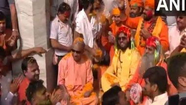 India News | UP CM Yogi Adityanath Celebrates Holi at Gorakhnath Temple, Joins Devotees in Festivities