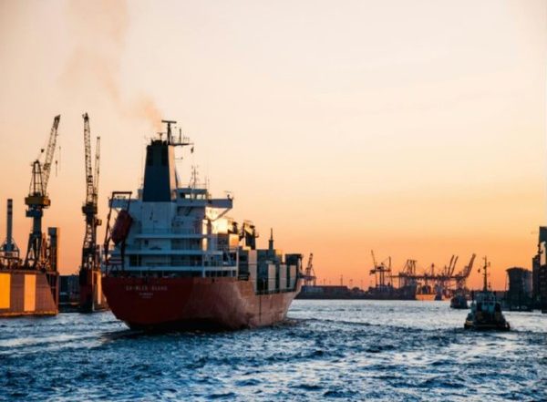 Business News | Indian Port Industry to Grow 4-7 Pc over Next 5 Years, Supported by Rising Imports, Declining Freight Costs: Report