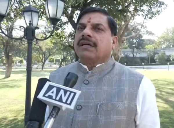 India News | Madhya Pradesh CM Mohan Yadav to Release Female Cheetah and Her Four Cubs in Kuno National Park on Tuesday