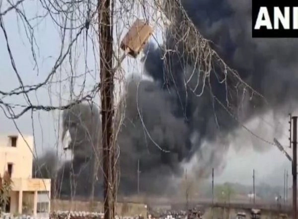 India News | Chhattisgarh: Fire Breaks out Near a Power Company's Substation in Raigarh