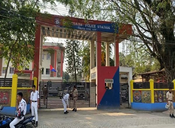 India News | Punjab Police Gets Transit Remand of Two Accused in Ajnala Police Station Attacks