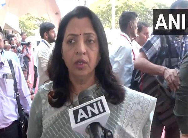 India News | Shiv Sena MLA  Manisha Kayande Condemns Nagpur Violence, Demands Action Against Those Spreading Rumours