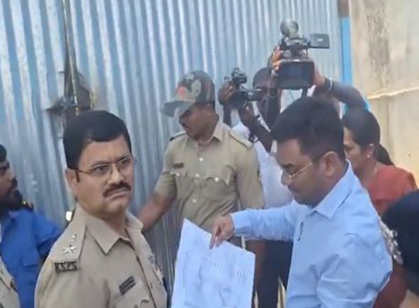 India News | Karnataka Revenue Department Clears Encroachments Near HD Kumaraswamy's Farmhouse