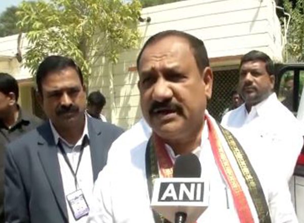 India News | Telangana: TPCC President Vows to Ensure 42% Reservation, Urges Centre to Lift 50% Cap