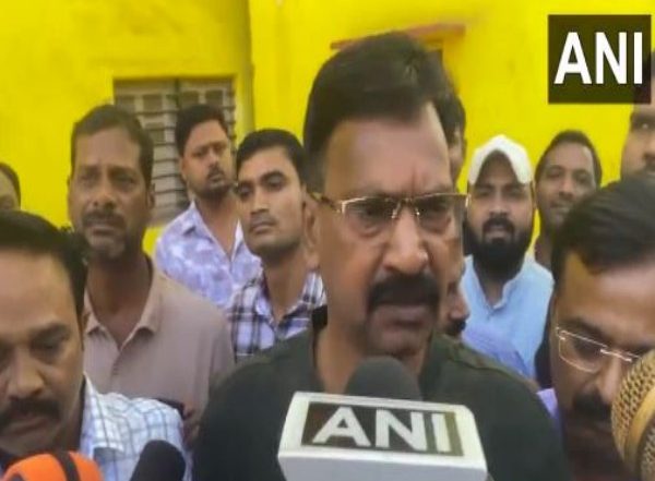 India News | Congress MP Rakesh Rathore Gets Bail in Rape Case