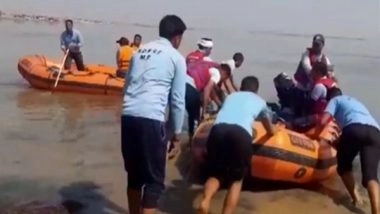 India News | MP: Rescue Operation Continues for 3 Women, 4 Children Missing After Boat Capsizes in Shivpuri