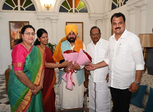 India News | DMK Delegation Meets Punjab CM over Proposed Delimitation