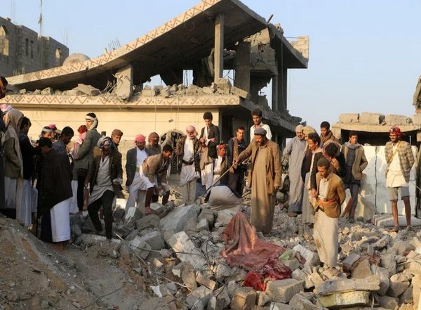 World News | Trump Warns Iran to Stop Supplying Houthis, Says They Will Be 'annihilated'