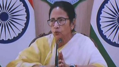 India News | You Can Insult Me but Don't Try to Tarnish Image of Bengal Abroad: CM Mamata Banerjee Ahead of Her UK Visit