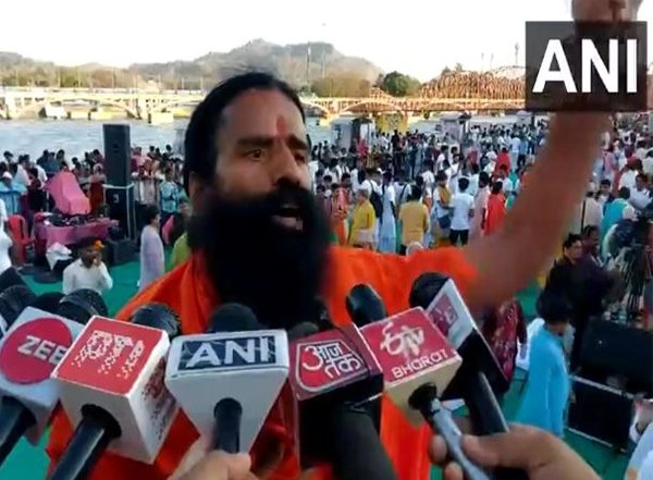 India News | Aurangzeb Cannot Be an Ideal for India; Symbols of Slavery to Be Removed Peacefully: Ramdev