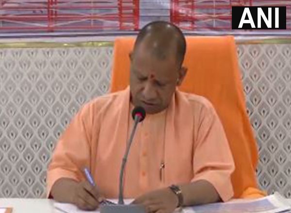 India News | UP: CM Yogi Reviews Navratri Arrangements at Pateshwari Devi Temple in Balrampur