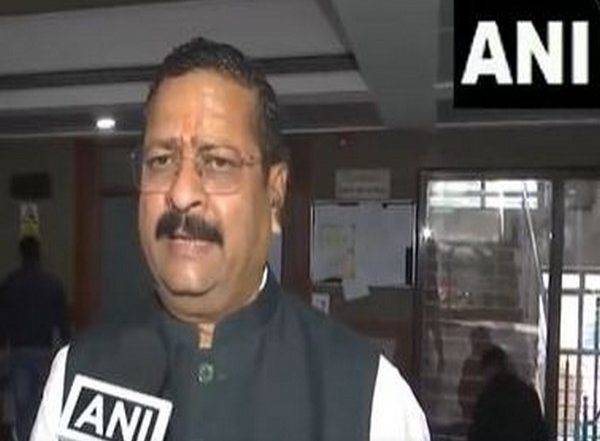 India News | Karnataka BJP MLA Basanagouda Patil Demands Home Minister Hand over Honeytrap Case to CBI