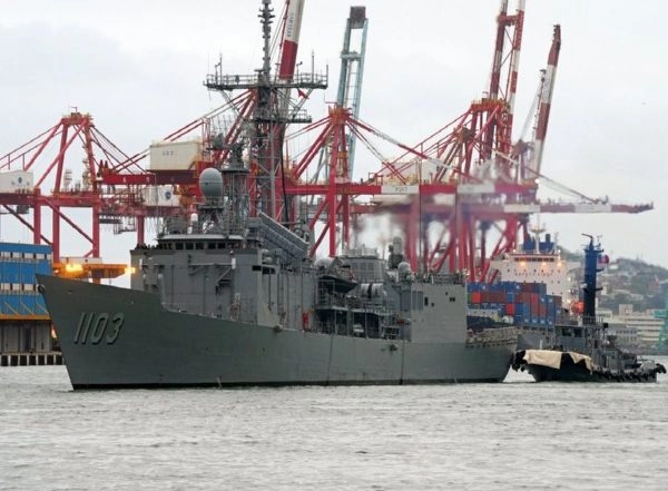 World News | Taiwan Detects 47 Chinese Aircraft, 7 Naval Vessels Operating Near Its Shores