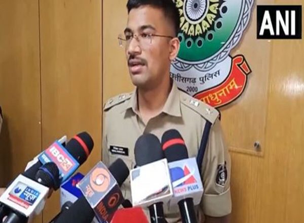 India News | Chhattisgarh: Police Seize Rs 8 Lakh, Explosives from Naxal Dump in Gariaband