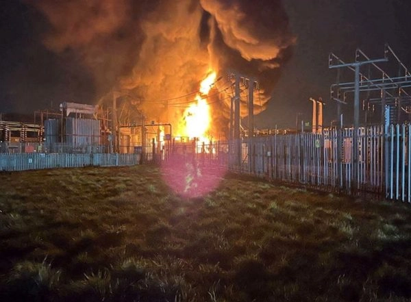 World News | UK: Flights Resume in Limited Capacity at Heathrow Airport After Shutdown Due to Power Outage