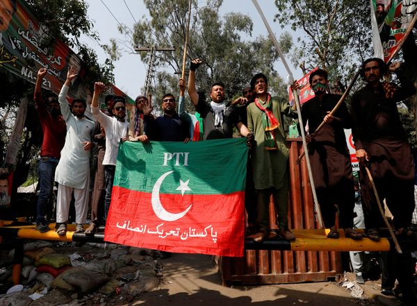 World News | Former PM Imran Khan's Party PTI Denied Permission to Hold Rally at Minar-i-Pakistan