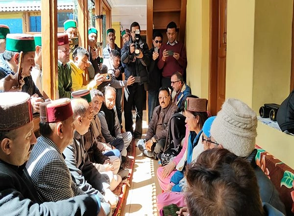 India News | Himachal: BJP Delegation Led by Jairam Thakur Meets Family of Deceased HPPCL Engineer Vimal Negi