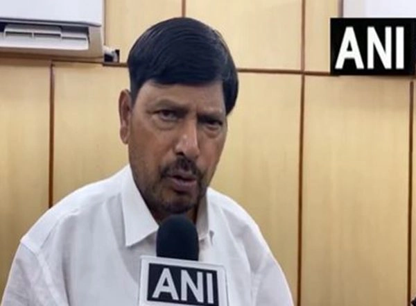 India News | Demand to Remove Aurangzeb's Tomb is Not Right: Ramdas Athawale