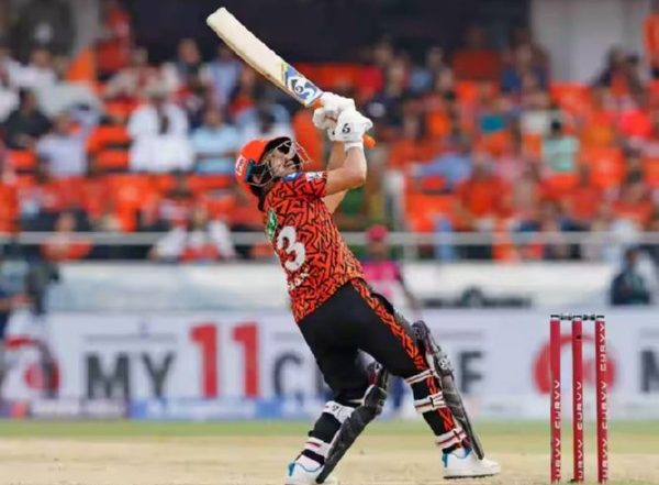 Sports News | IPL 2025: Kishan Makes Memorable Debut in Orange, Powers SRH to 286/6 Against RR