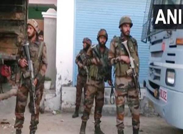 India News | J-K Police, Indian Army Continue Cordon and Search Operation in Hiranagar