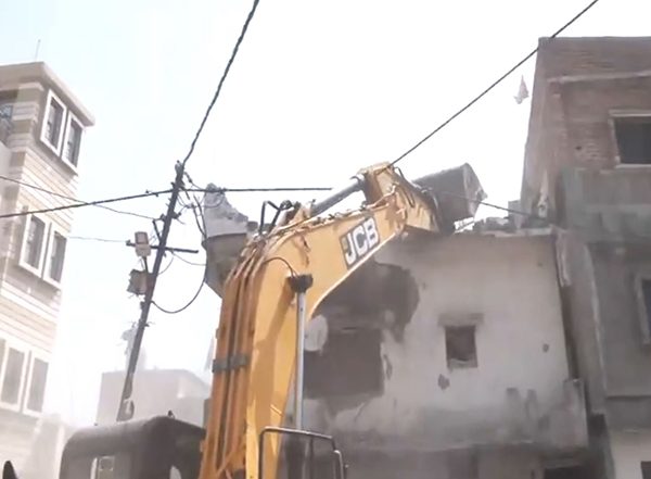 India News | Maharashtra: Bulldozer Action Begins Against Accused in Nagpur Violence