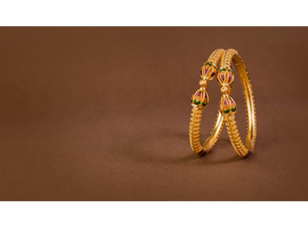 Business News | Bajaj Finance Launches Loan Fest: Secure Gold Loans Up to Rs. 2 Crore at Attractive Interest Rates