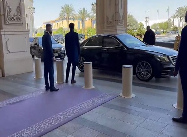 World News | Russian Delegation Arrives in Riyadh to Participate in US-brokered Peace Talks