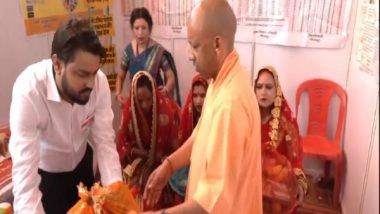 India News | CM Adityanath Inaugurates Exhibition Based on Public Welfare Schemes of Uttar Pradesh Govt