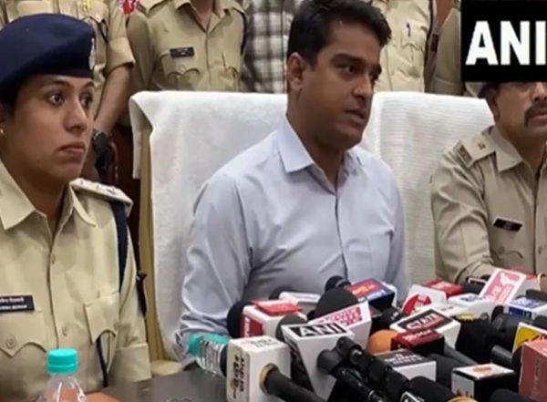 India News | Two Injured in LPG Cylinder Blast at Illegal Gas Refilling Center in MP's Indore